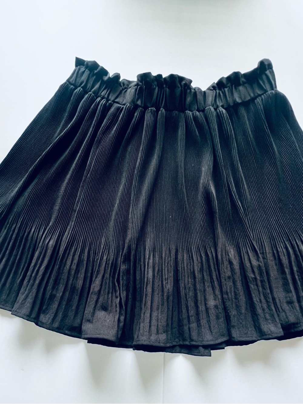 Odd Sz 3XL forBlack Pleated Women's Skirt - Lightweight Ruffled Mini